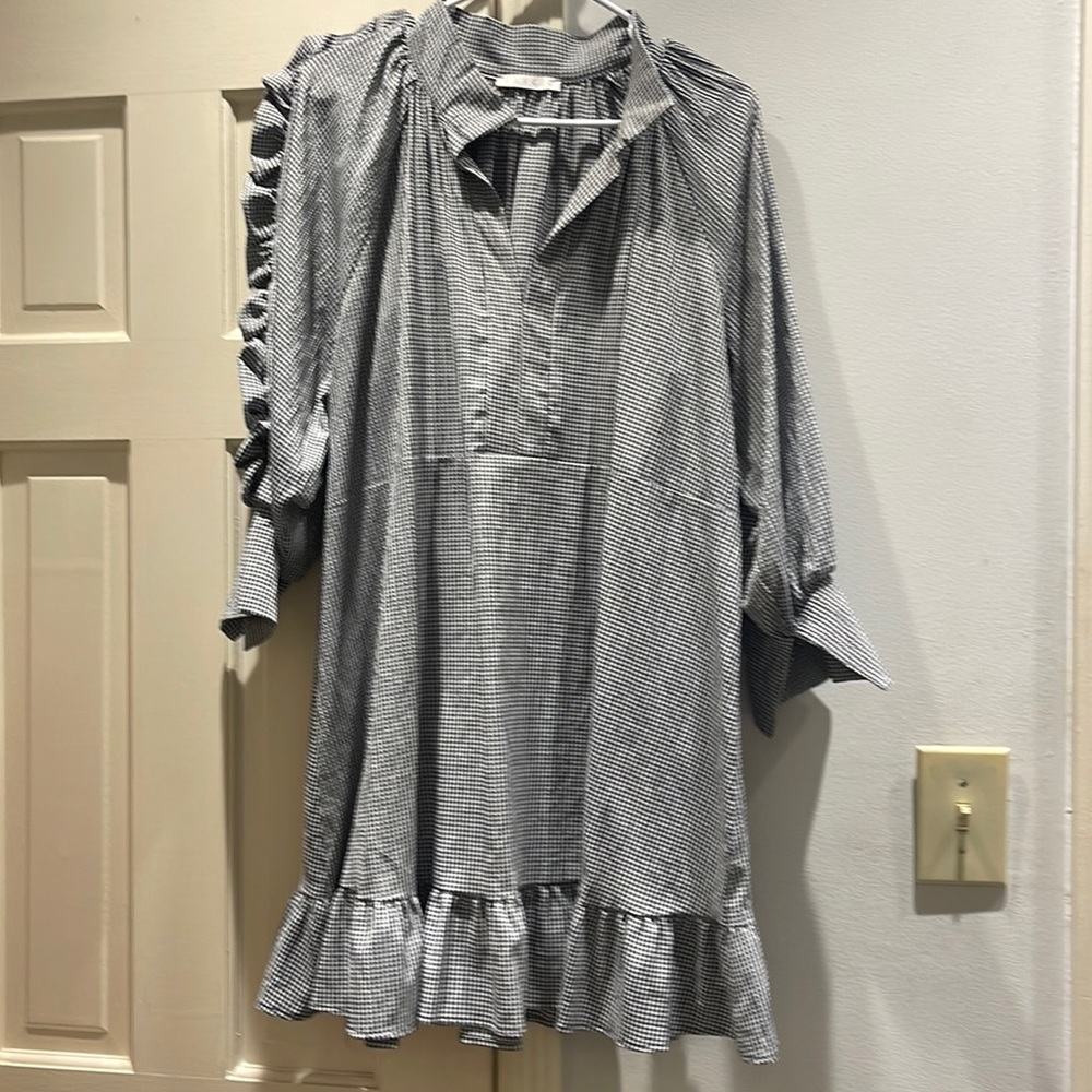 KARLIE black and white check dress with ruffles on sleeves
